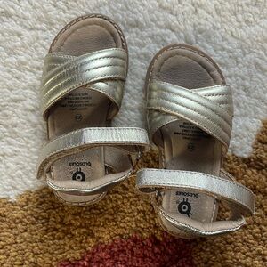 Oldsoles toddler gold leather sandals size 23